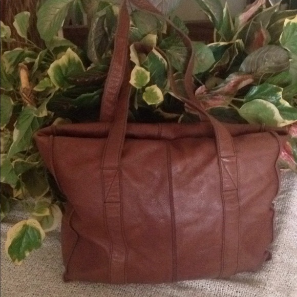 Banana Republic - Picture 3 of 6